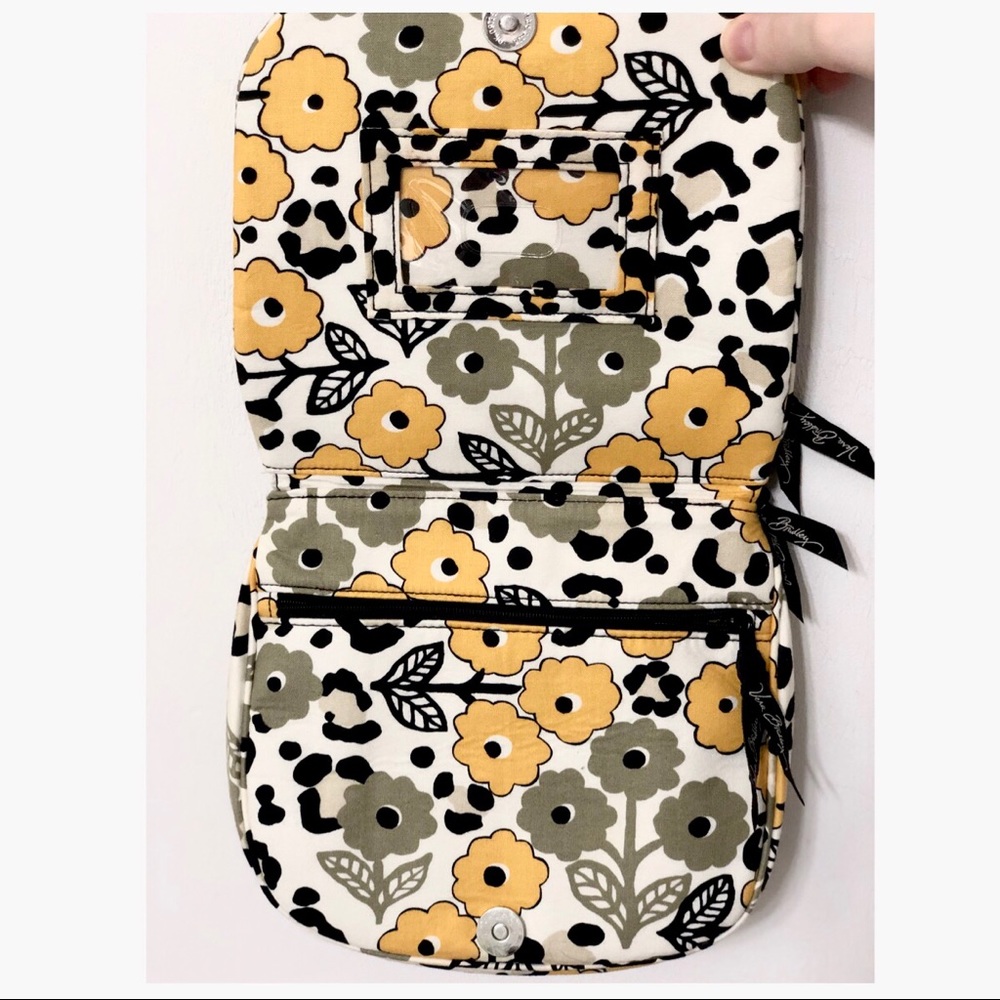 Vera Bradley yellow & black crossbody purse - Picture 4 of 4